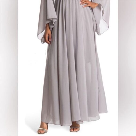 Meghan LA NWT Sunset Bell Sleeve Maxi Dress color Size Small - Picture 4 of 6